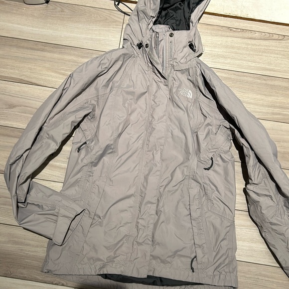 North face rain coat! - Picture 1 of 4